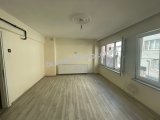 BURSA KILIÇ TAN ALTIPARMAK SELİMİYE DE SATILIK 1. KAT 2+1 DAİRE